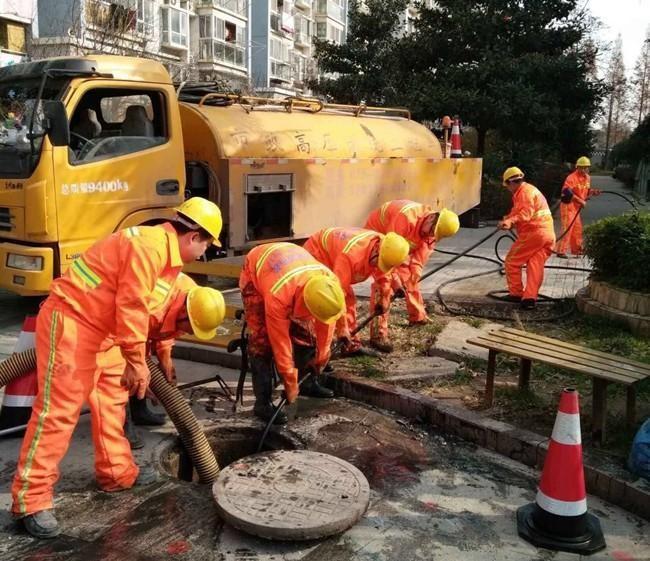 天山市政管道清淤