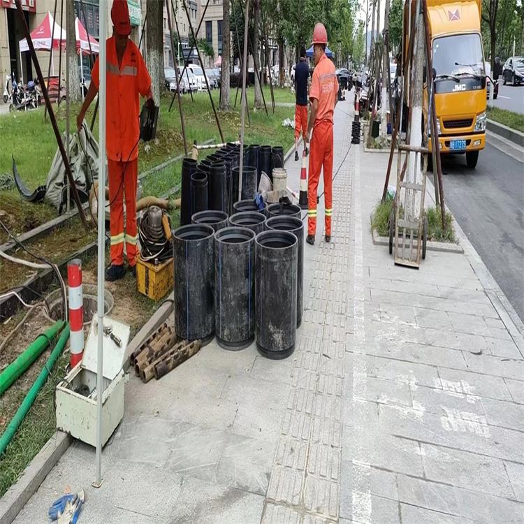 天山管道短管置换修复